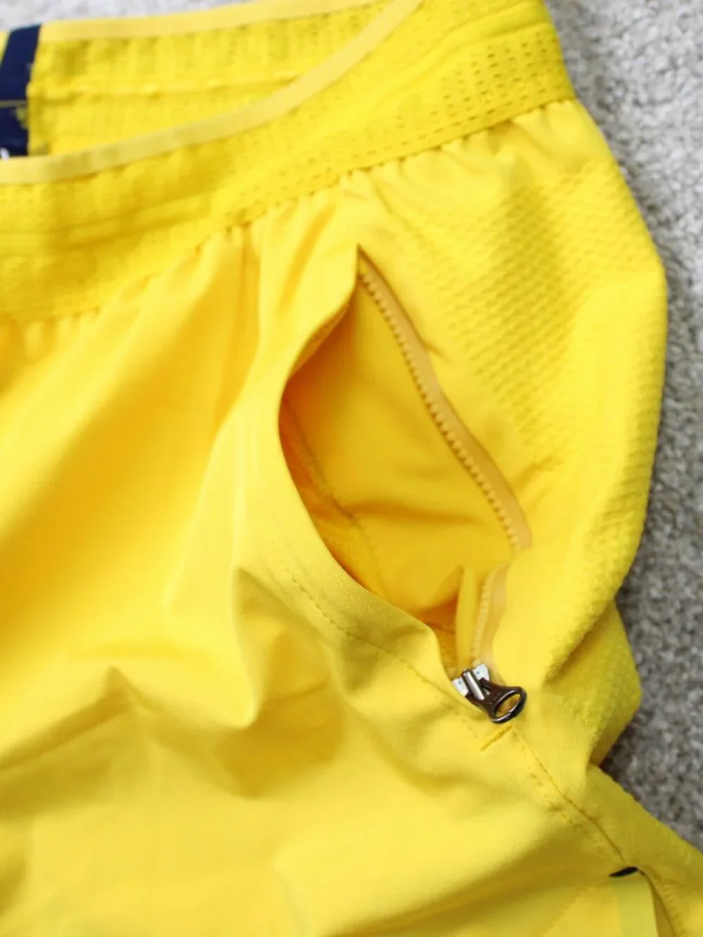 Jordan Michigan Wolverines Shorts Mens Large Yellow Nike Air 11